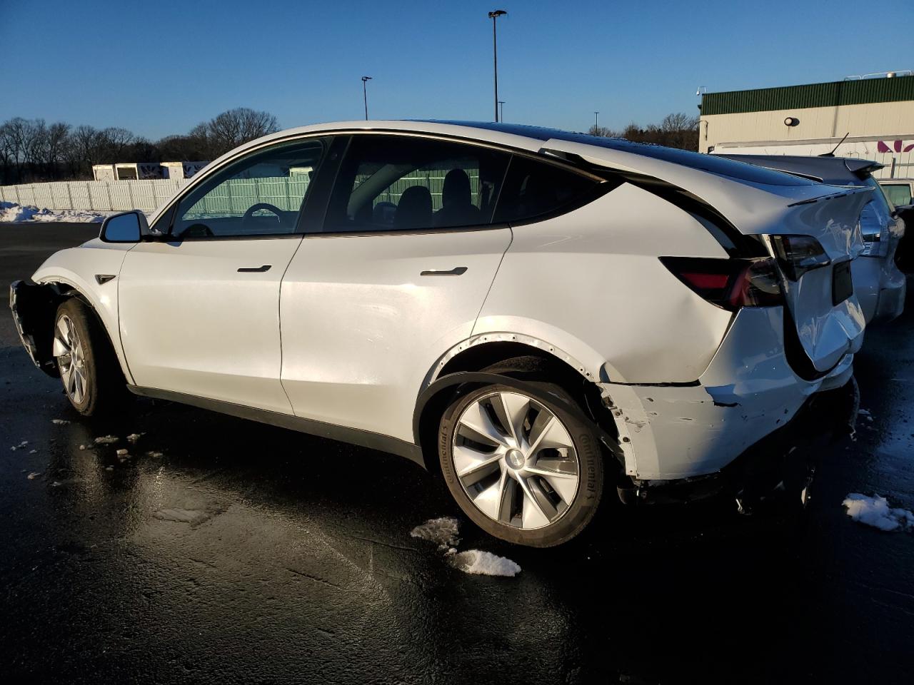 2022 TESLA MODEL Y  VIN:7SAYGDEE3NF392283