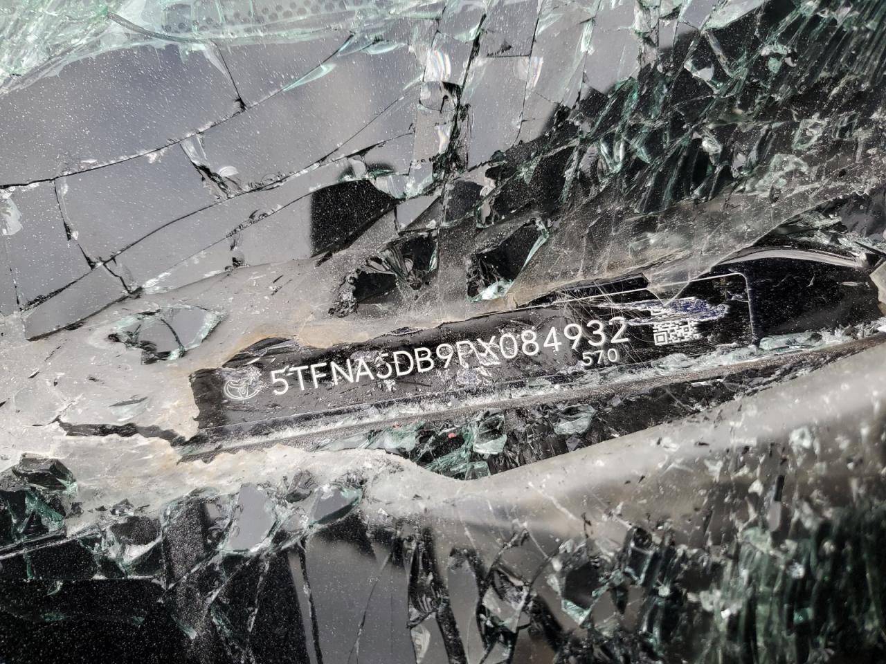 2023 TOYOTA TUNDRA CREWMAX PLATINUM VIN:5TFNA5DB9PX084932