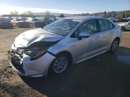 2021 TOYOTA COROLLA LE VIN: JTDEAMDE9MJ035104