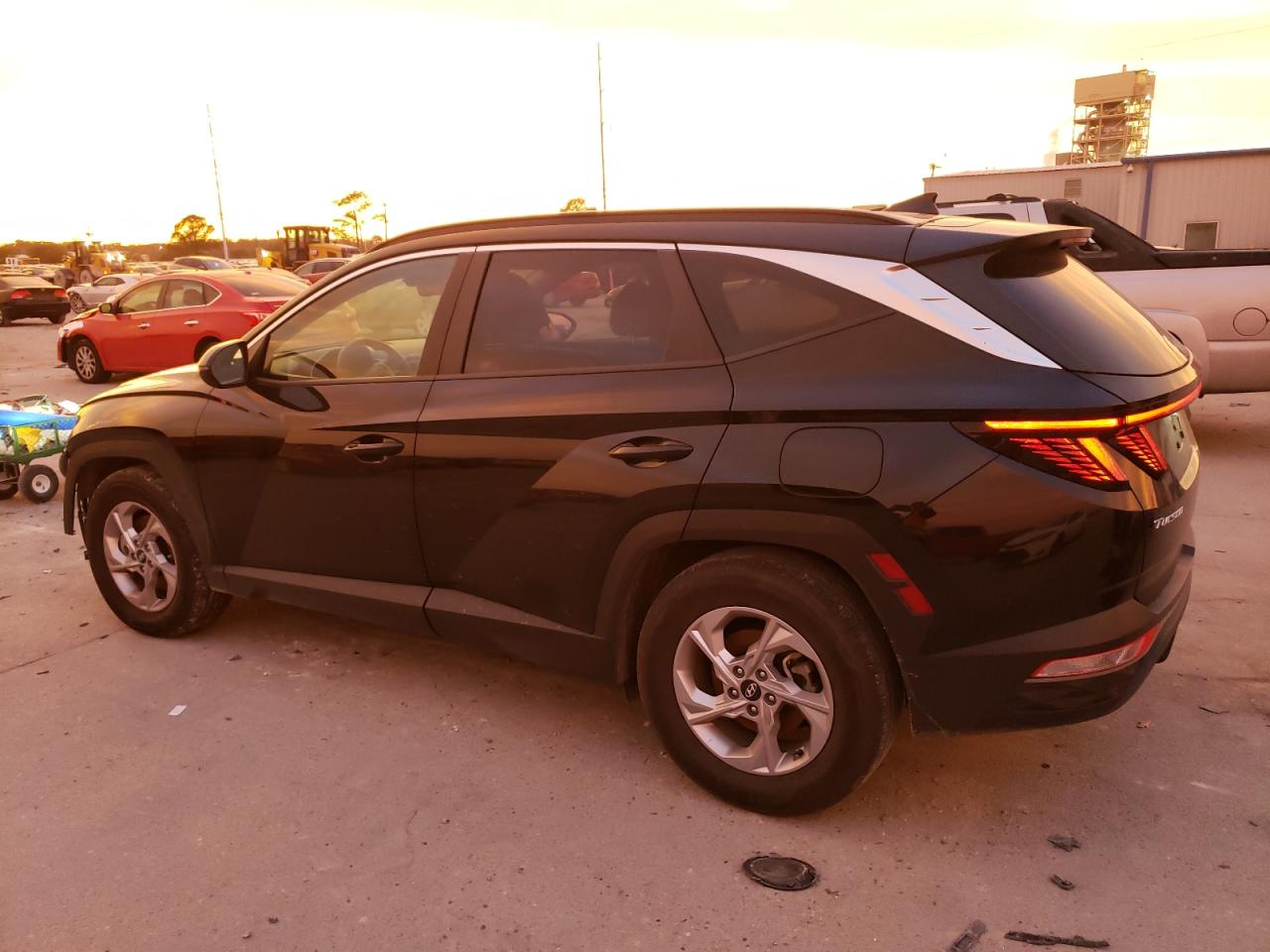 2022 HYUNDAI TUCSON SEL VIN:5NMJB3AE9NH124530