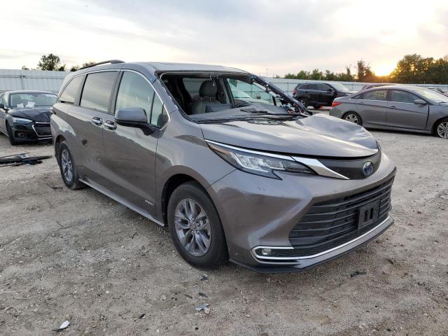 2021 TOYOTA SIENNA XLE VIN: 5TDJRKEC4MS003933