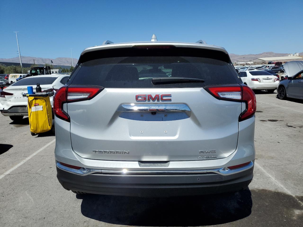 2022 GMC TERRAIN SLT VIN:3GKALVEV0NL112308