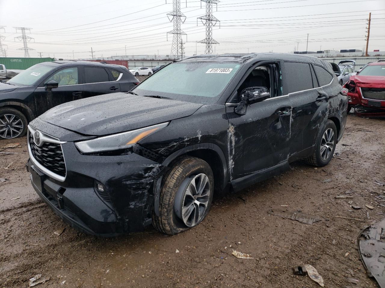 2022 TOYOTA HIGHLANDER XLE VIN:5TDGZRAH0NS118583