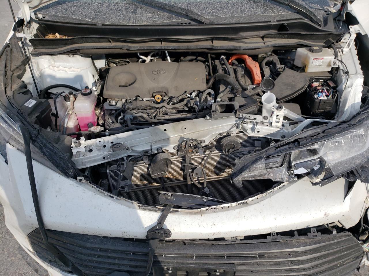 2022 TOYOTA SIENNA XLE VIN:5TDYSKFC9NS043122