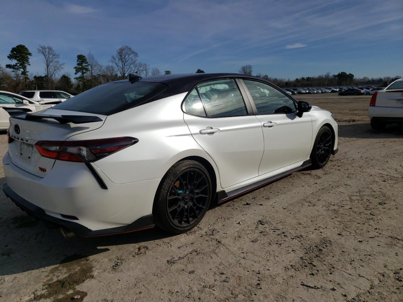 2022 TOYOTA CAMRY TRD VIN:4T1KZ1AK1NU068579