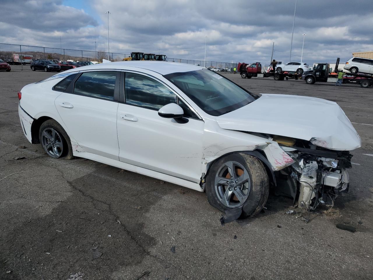 2022 KIA K5 LXS VIN:5XXG14J27NG102968