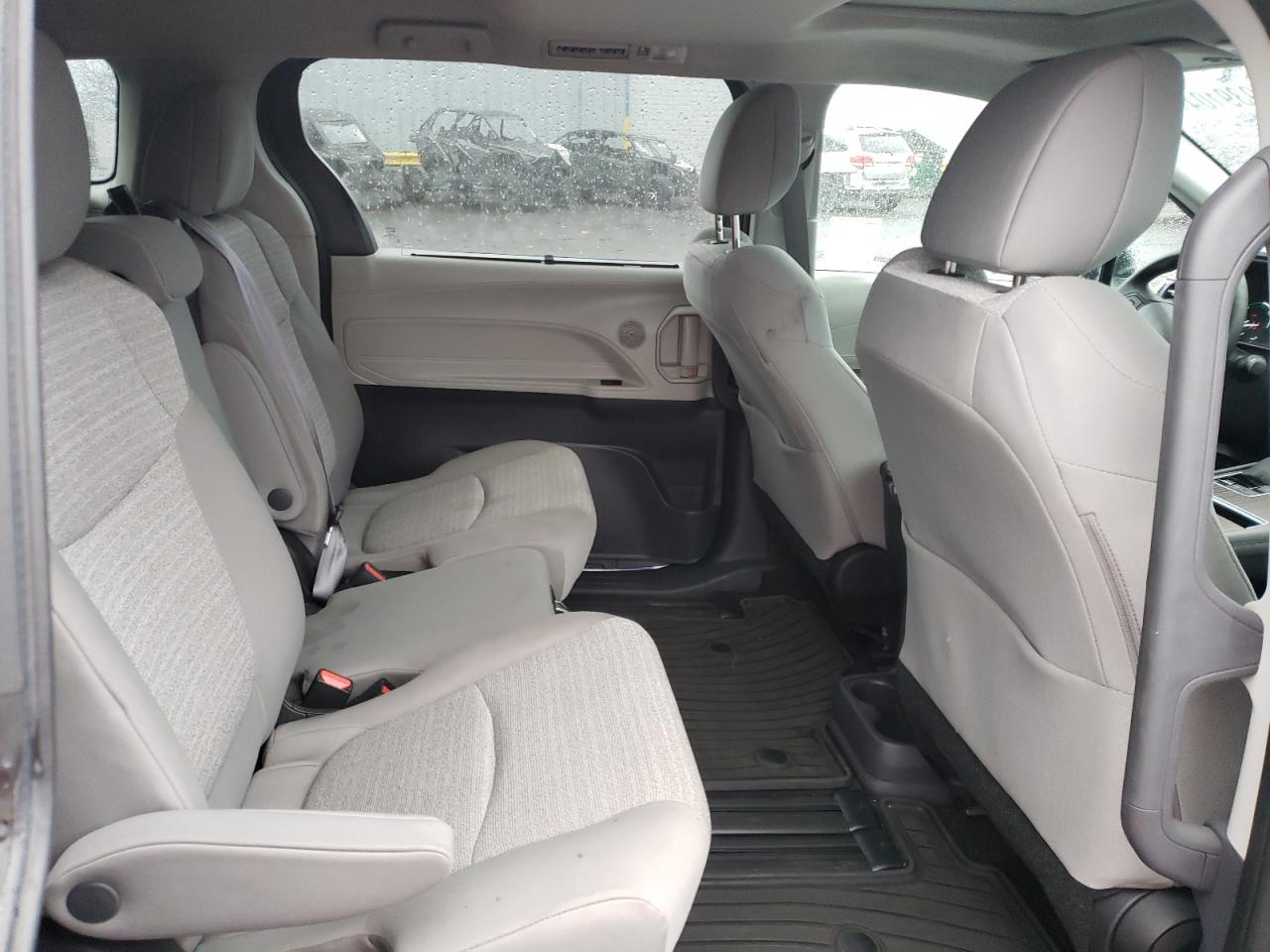 2022 TOYOTA SIENNA LE VIN:5TDBSKFC8NS063030