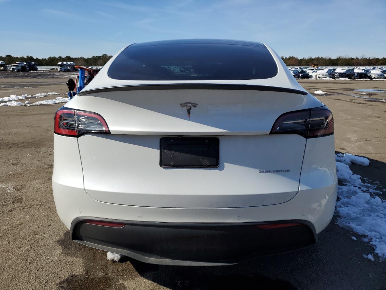 2022 TESLA MODEL Y  VIN:7SAYGDEE6NA012415