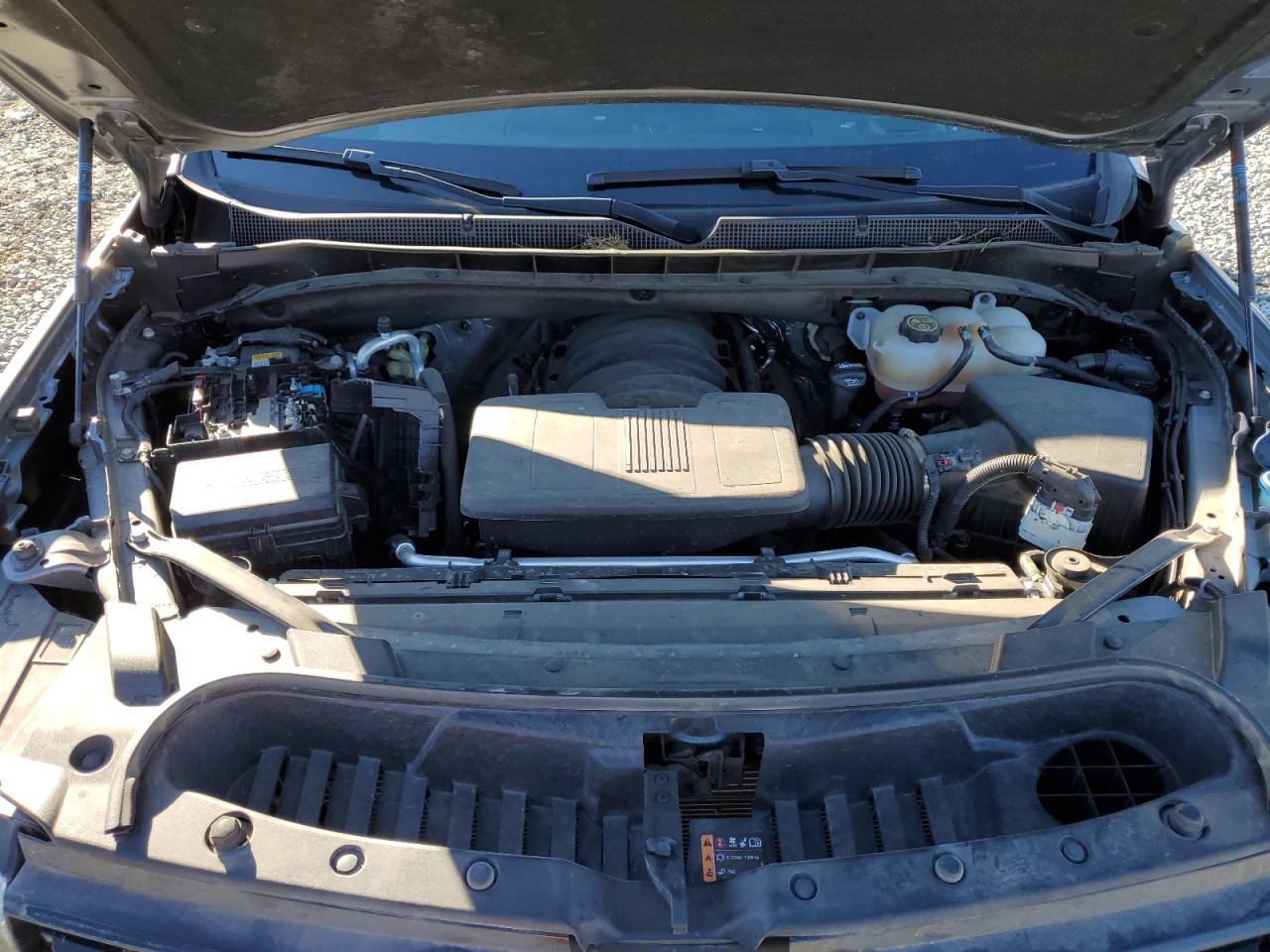 2022 CHEVROLET SUBURBAN K1500 LT VIN:1GNSKCKD1NR329482