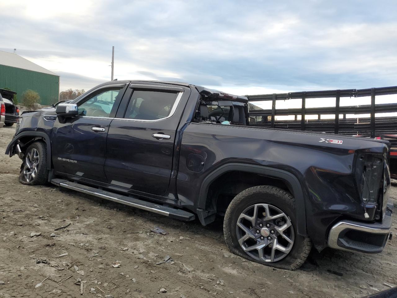2022 GMC SIERRA K1500 SLT VIN:3GTUUDEDXNG610127