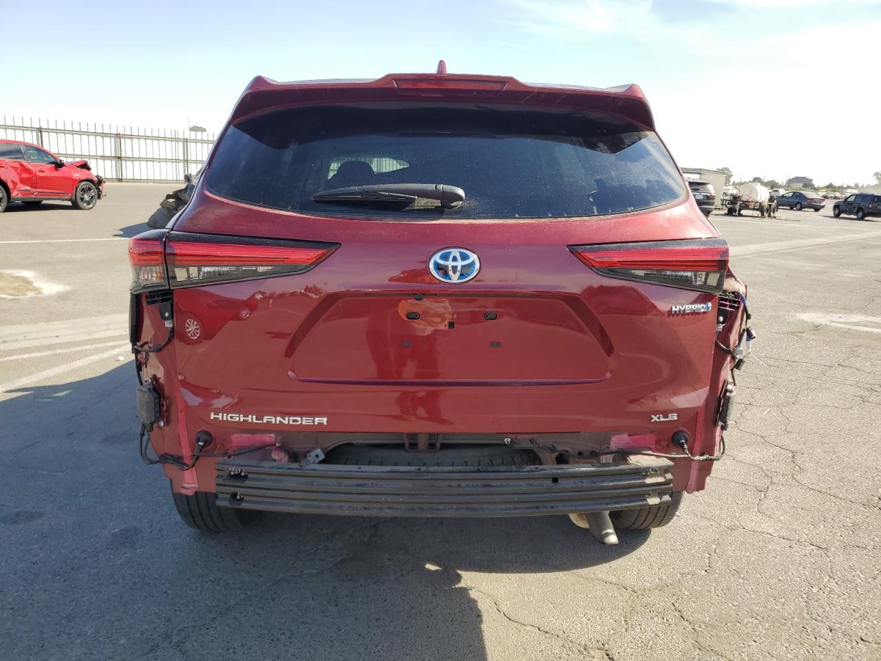 2022 TOYOTA HIGHLANDER HYBRID XLE VIN:5TDHBRCH7NS552828