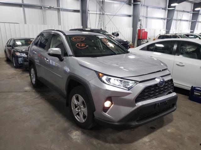 2021 TOYOTA RAV4 XLE VIN: JTMRWRFV4MD120685