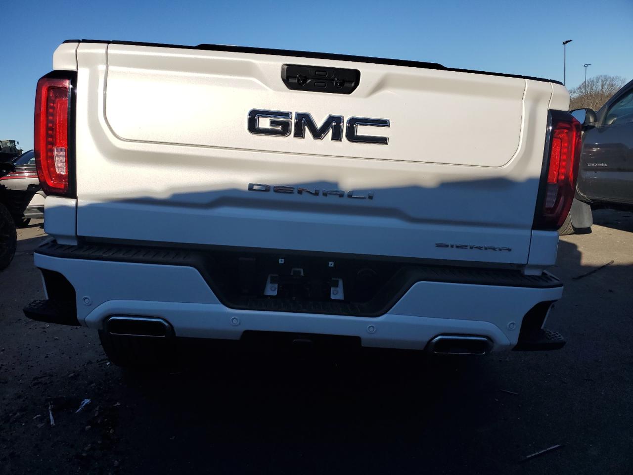 2024 GMC SIERRA K1500 DENALI ULTIMATE VIN:1GTUUHEL9RZ123831