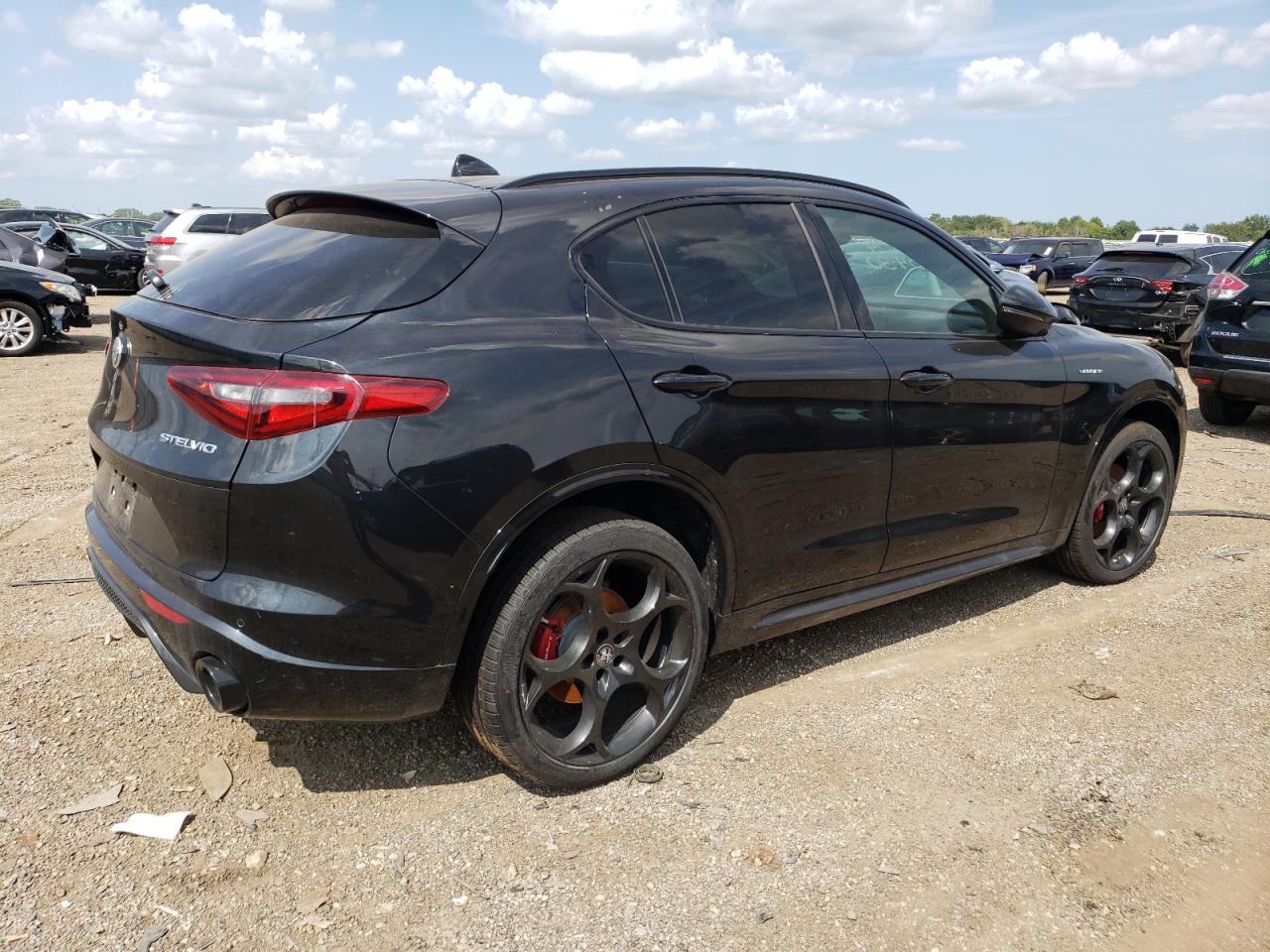 2023 ALFA ROMEO STELVIO TI VIN:ZASPAKBN4P7D54743