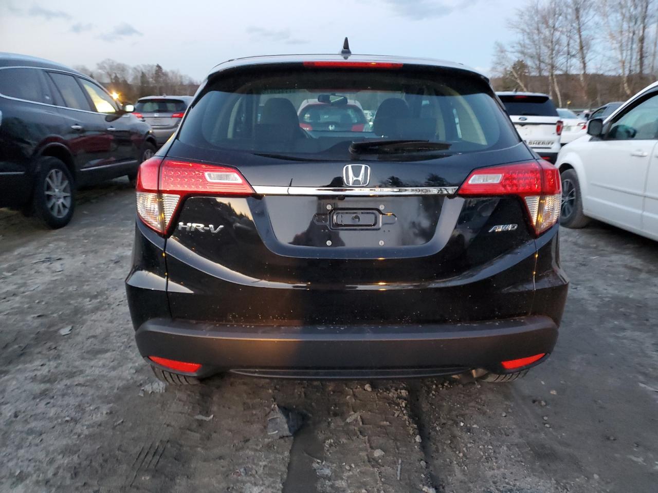 2022 HONDA HR-V LX VIN:3CZRU6H38NM748426
