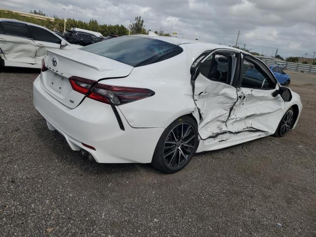 2021 TOYOTA CAMRY SE VIN: 4T1G11AK2MU577186