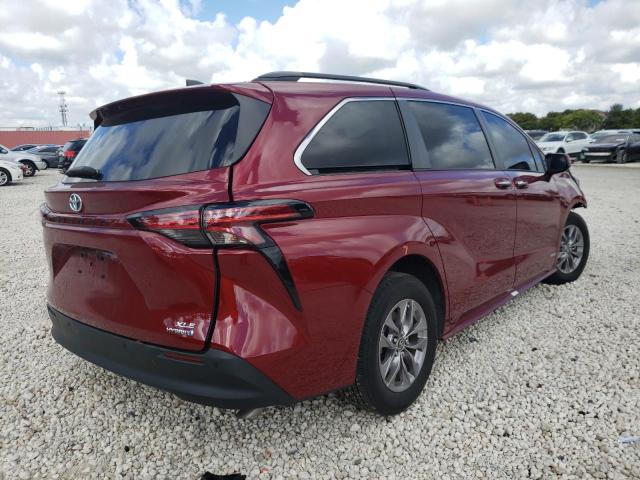 2021 TOYOTA SIENNA XLE VIN: 5TDYRKEC6MS029528