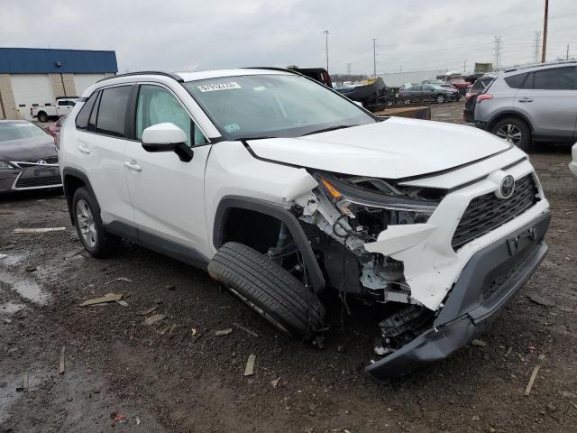2021 TOYOTA RAV4 XLE VIN: 2T3P1RFV5MC244846