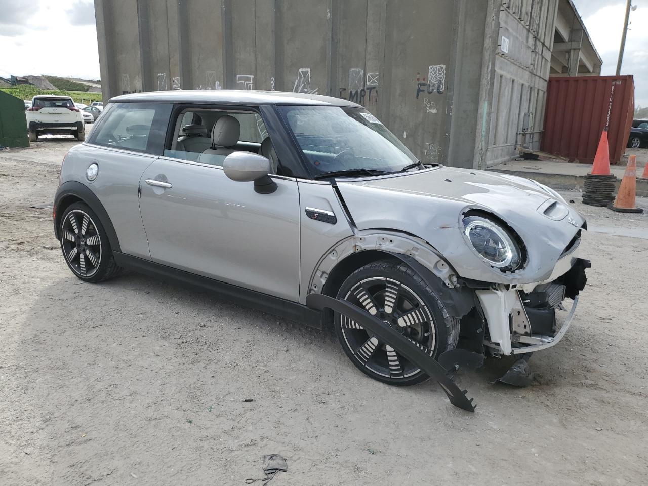 2023 MINI COOPER S VIN:WMW53DH07P2T78384