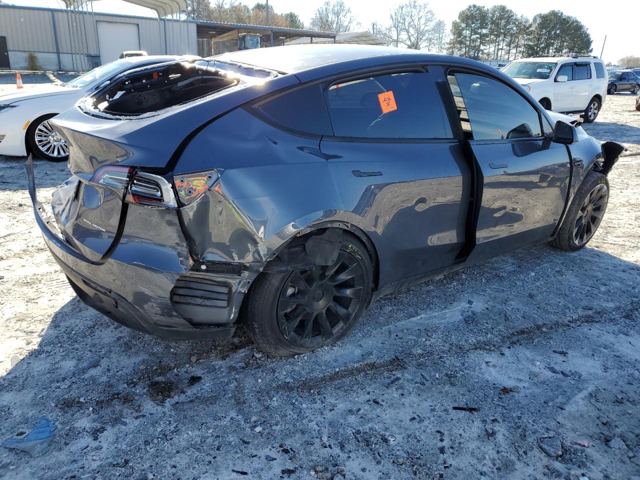 2023 TESLA MODEL Y  VIN:7SAYGDEE7PA127480