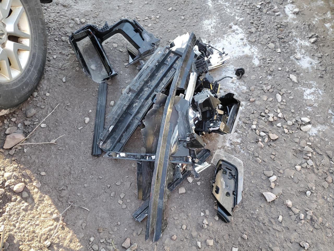 2022 CHEVROLET TAHOE K1500 LT VIN:1GNSKNKD3NR110471