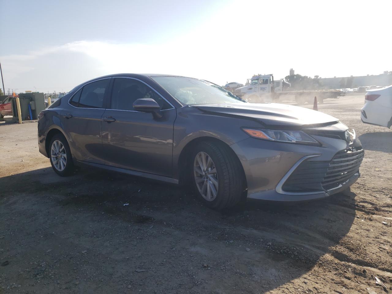 2022 TOYOTA CAMRY LE VIN:4T1C11AK8NU627847