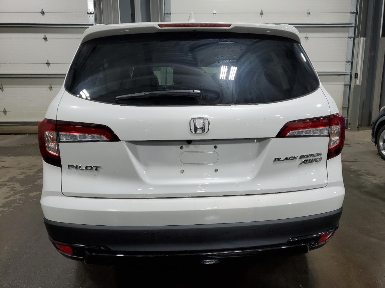 2022 HONDA PILOT BLACK VIN:5FNYF6H76NB024401