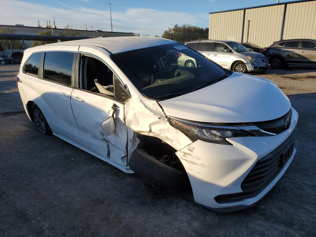 2022 TOYOTA SIENNA LE VIN:5TDKRKEC8NS107265