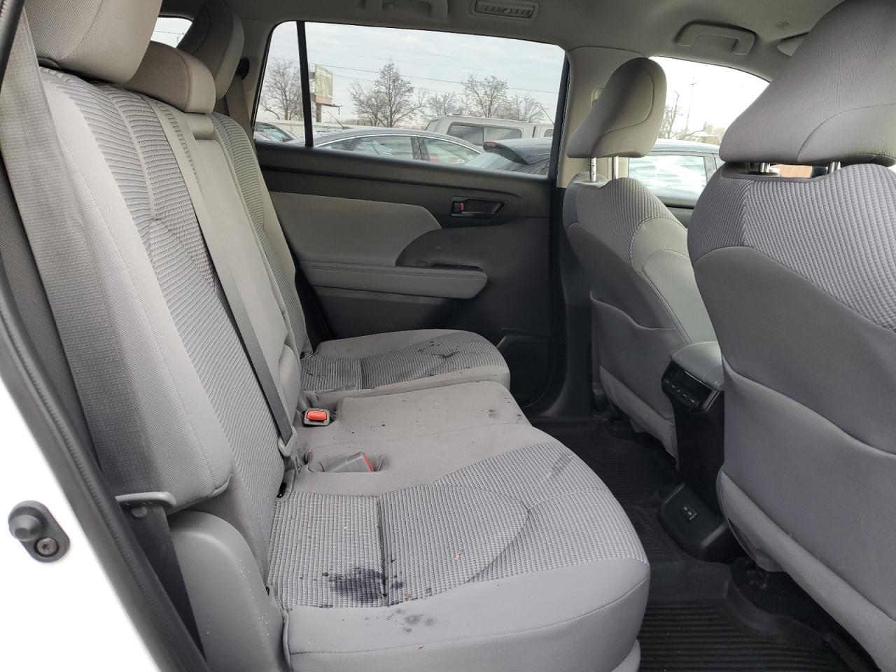 2022 TOYOTA HIGHLANDER L VIN:5TDBZRBH3NS163011