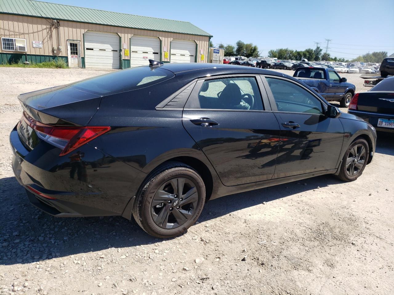 2023 HYUNDAI ELANTRA SEL VIN:KMHLM4AG2PU554532