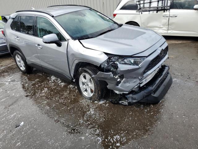 2021 TOYOTA RAV4 XLE VIN: 2T3W1RFV9MC138038