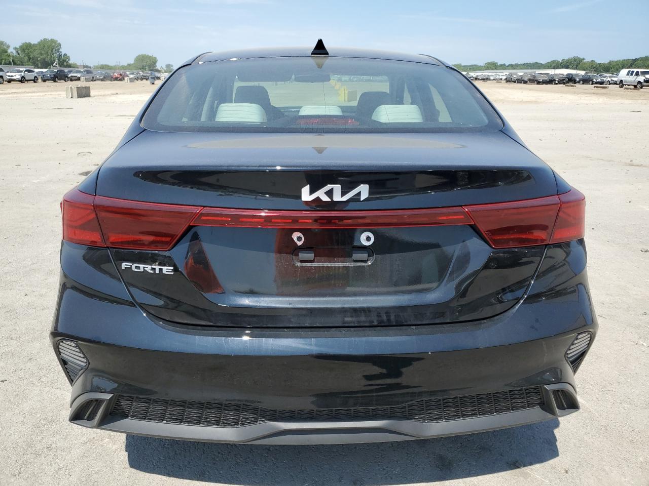 2023 KIA FORTE LX VIN:3KPF24AD4PE592517