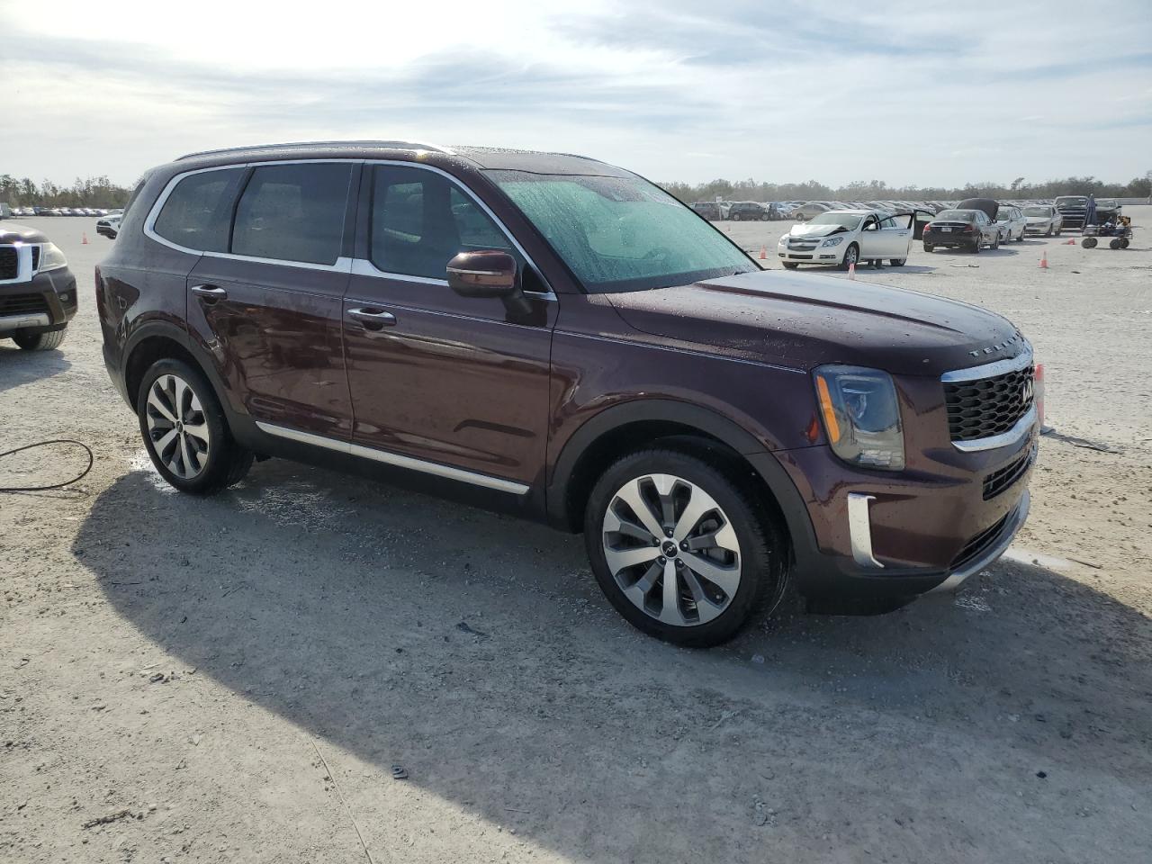 2022 KIA TELLURIDE S VIN:5XYP64HC1NG218386