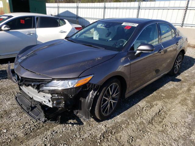 2021 TOYOTA CAMRY XLE VIN: 4T1F31AK0MU558660