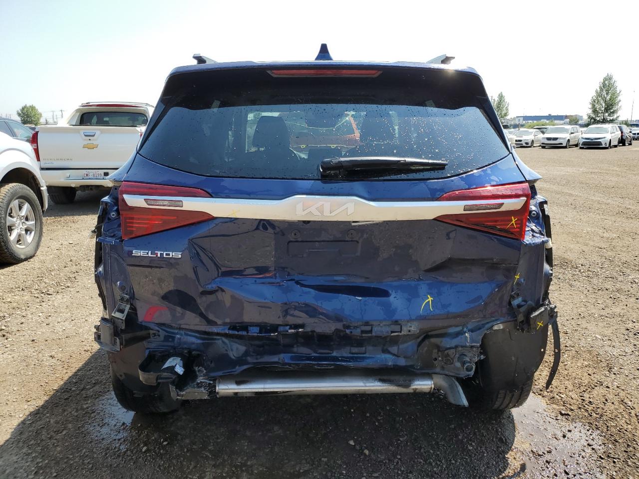 2022 KIA SELTOS SX VIN:KNDETCA28N7283860