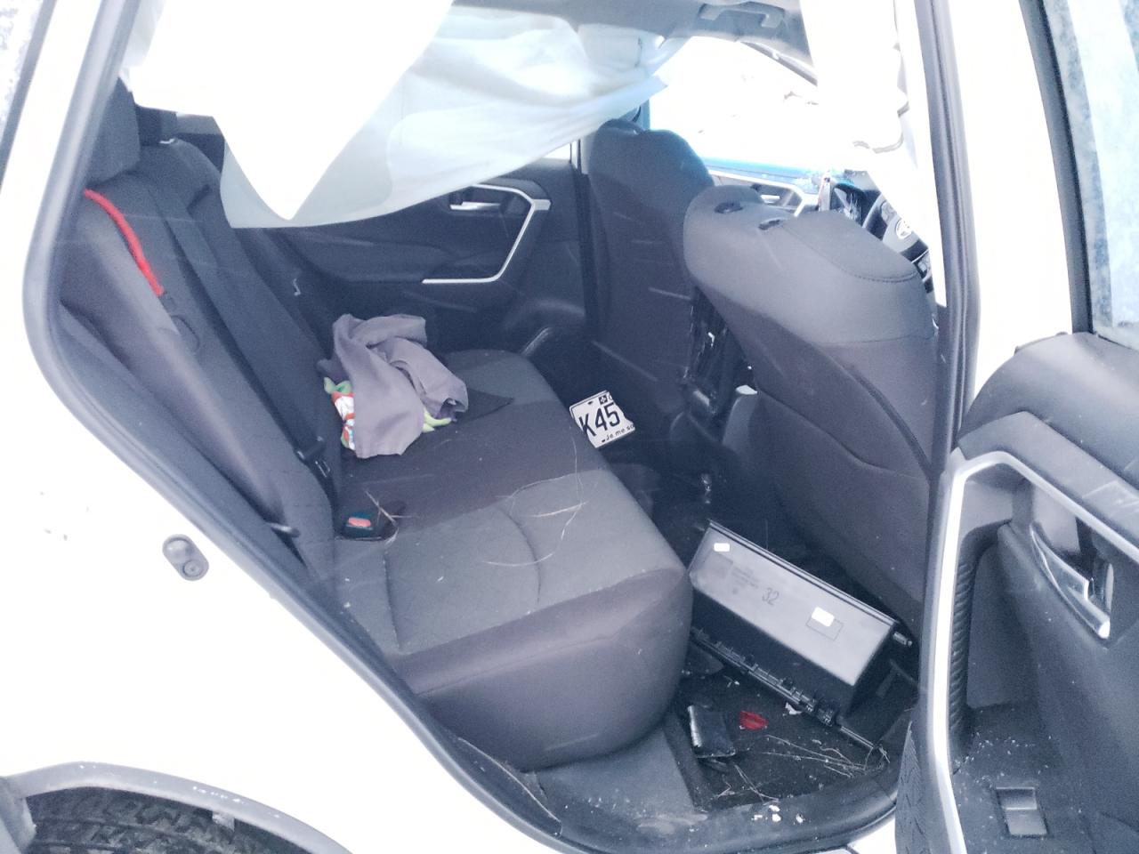 2022 TOYOTA RAV4 XLE VIN:2T3R1RFV5NC319880