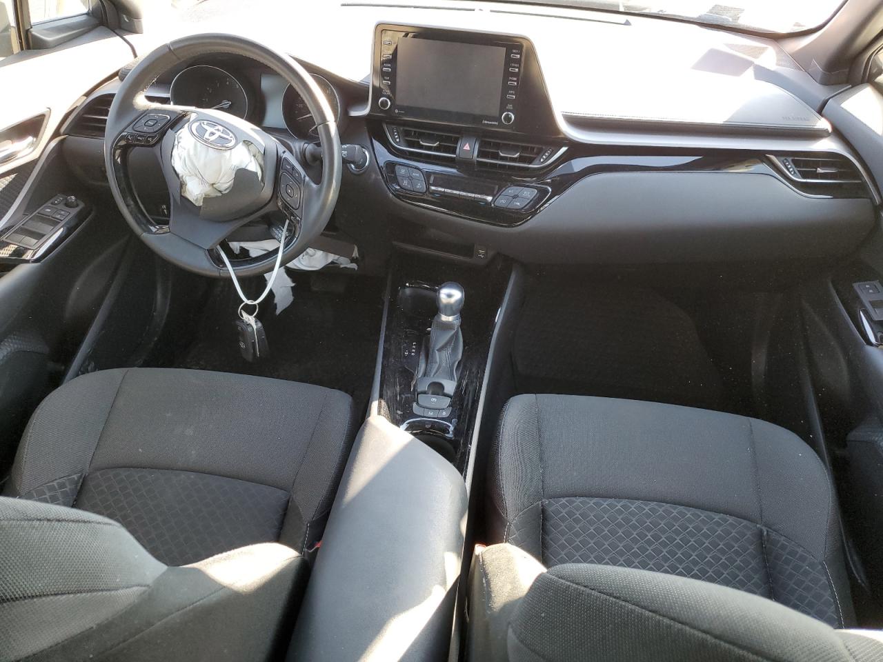 2022 TOYOTA C-HR XLE VIN:JTNKHMBX7N1133838