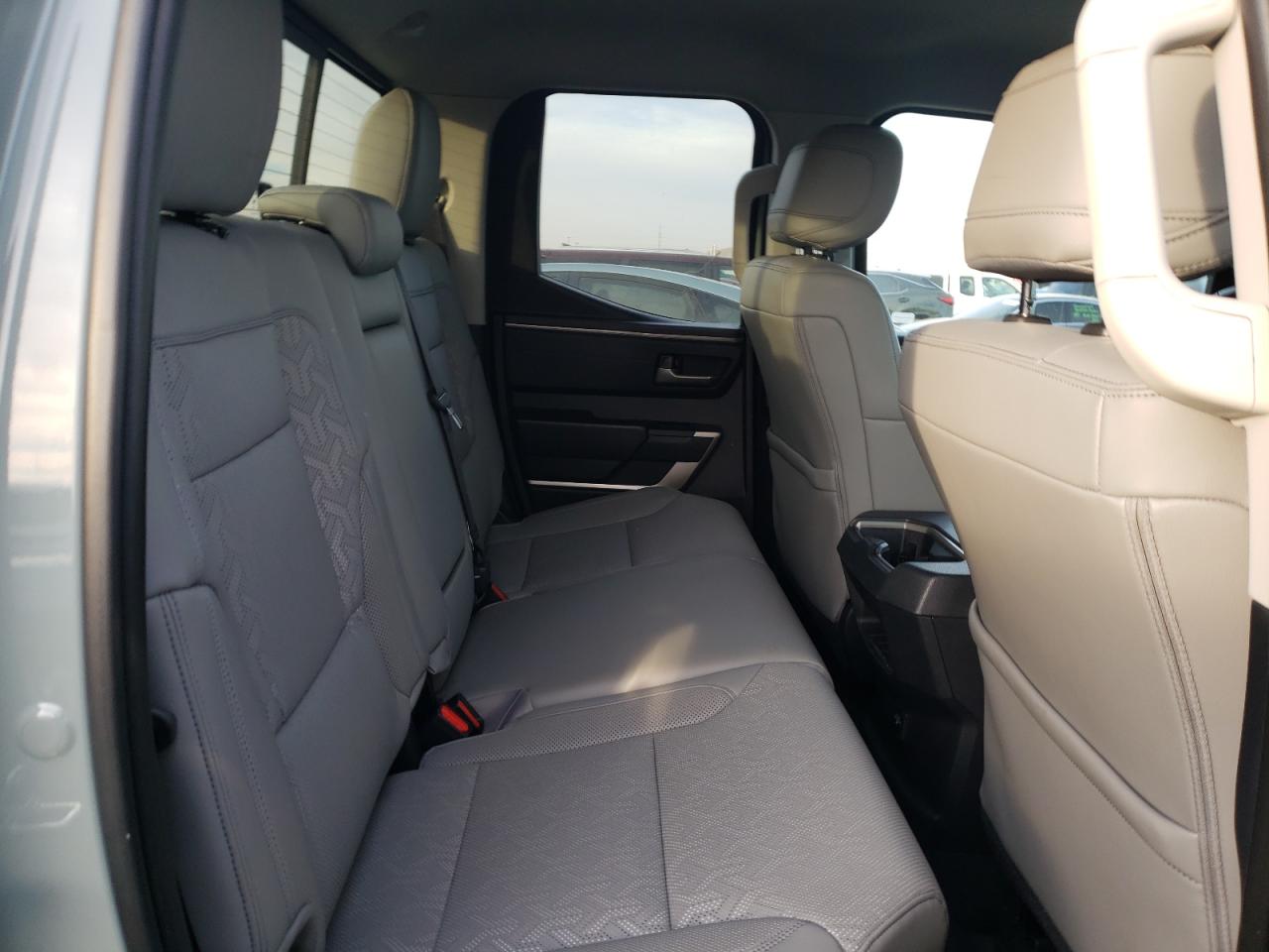 2022 TOYOTA TUNDRA DOUBLE CAB SR VIN:5TFLA5DA9NX032745