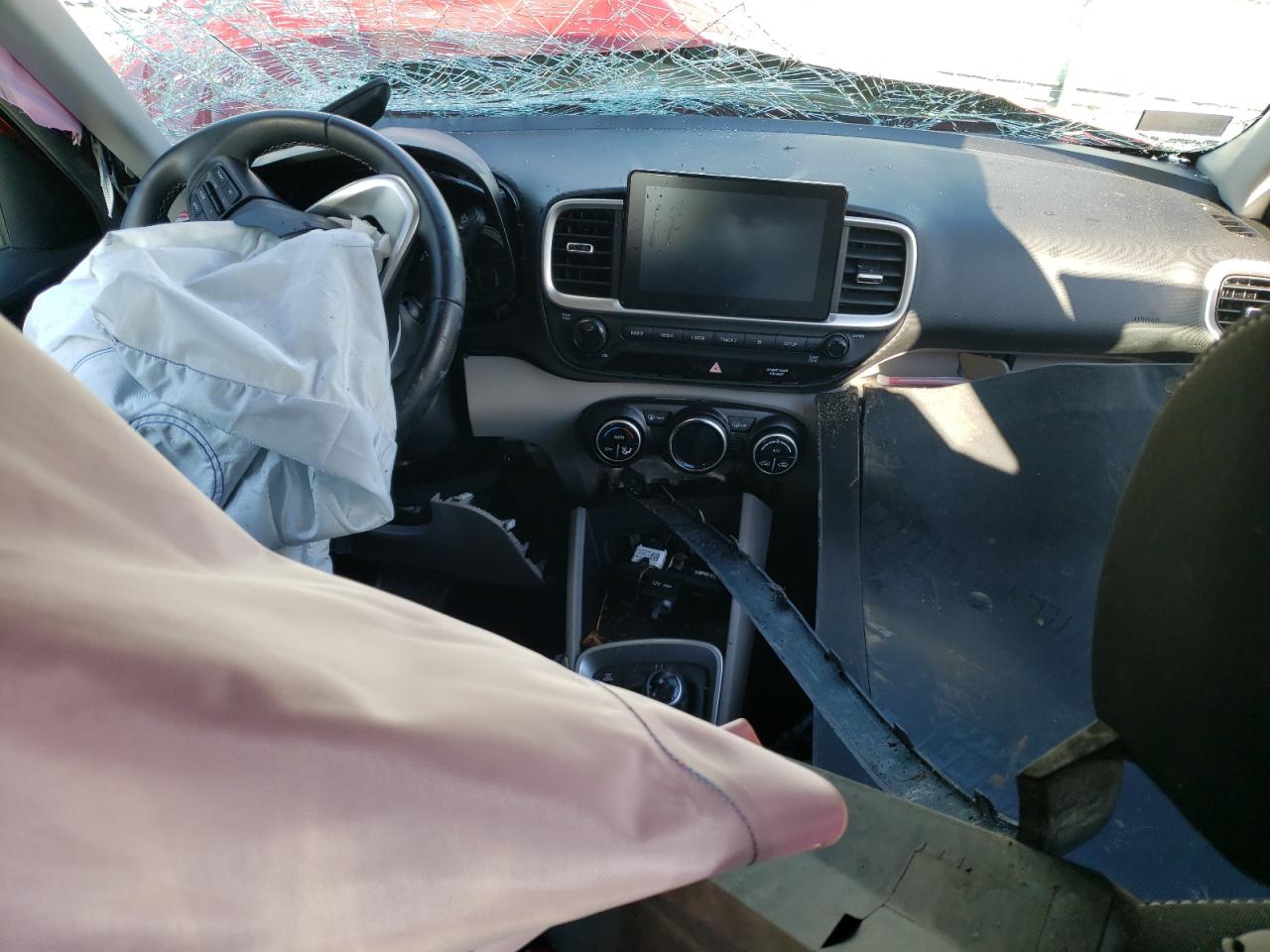 2022 HYUNDAI VENUE SEL VIN:KMHRC8A36NU136408