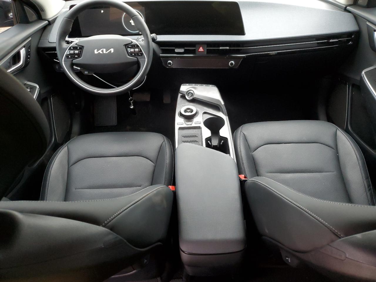 2022 KIA EV6 LIGHT VIN:KNDC3DLC3N5056896