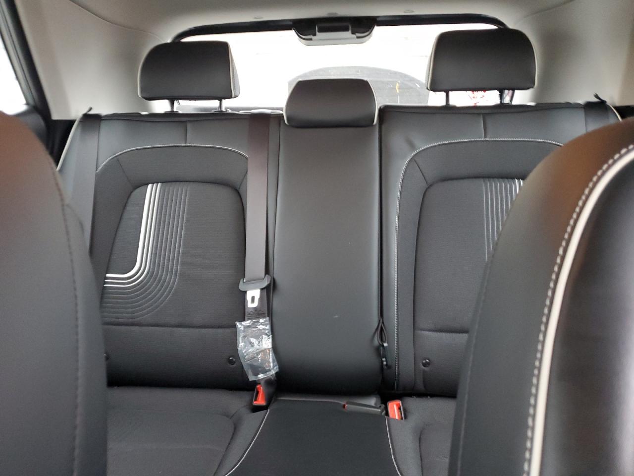 2022 HYUNDAI VENUE SEL VIN:KMHRC8A34NU171500