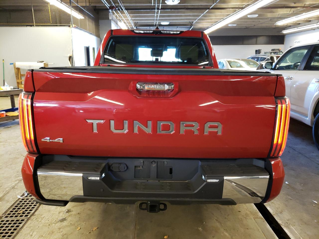 2022 TOYOTA TUNDRA CREWMAX PLATINUM VIN:5TFMA5DB1NX056339
