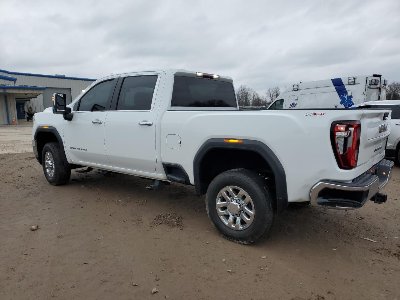 2022 GMC SIERRA K2500 SLT VIN:1GT49NEY7NF113953