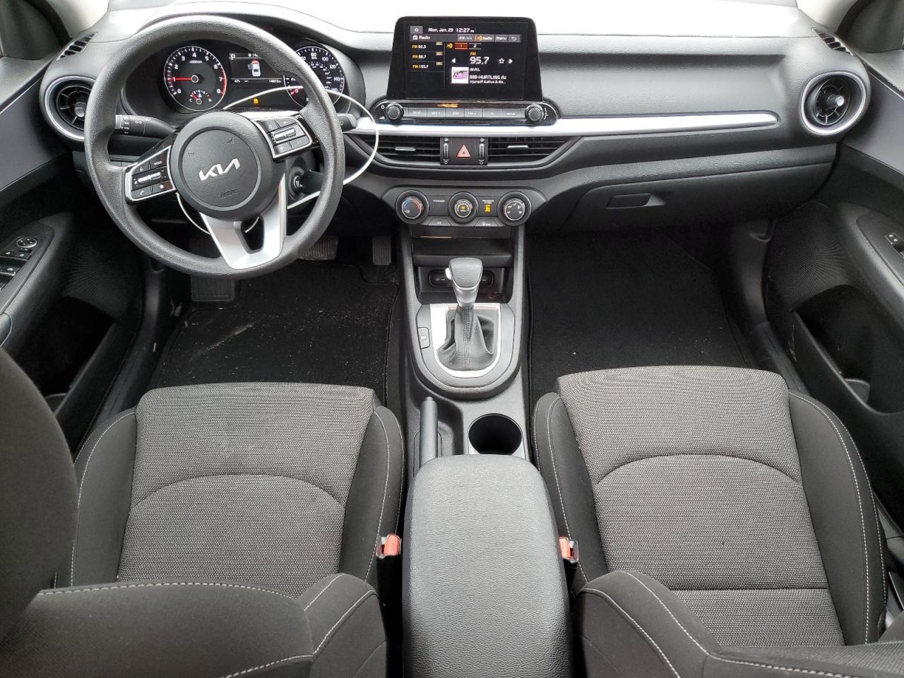 2022 KIA FORTE FE VIN:3KPF24AD9NE464206