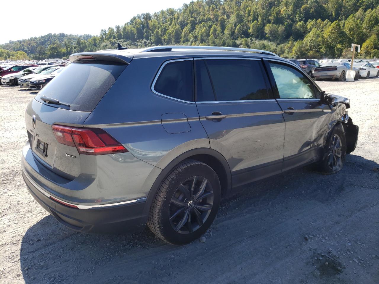 2023 VOLKSWAGEN TIGUAN SE VIN:3VVMB7AXXPM027280