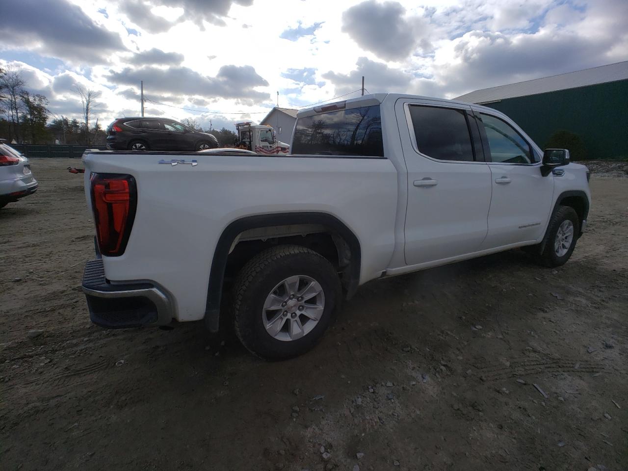 2023 GMC SIERRA K1500 SLE VIN:3GTUUBED9PG132855