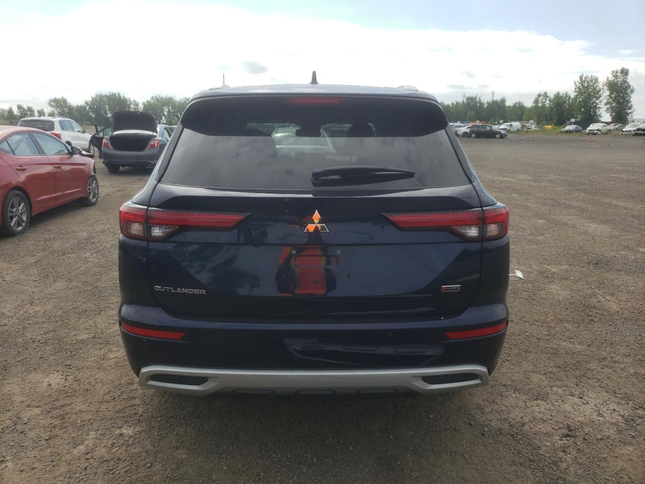 2023 MITSUBISHI OUTLANDER SE VIN:JA4J4UA8XPZ612310