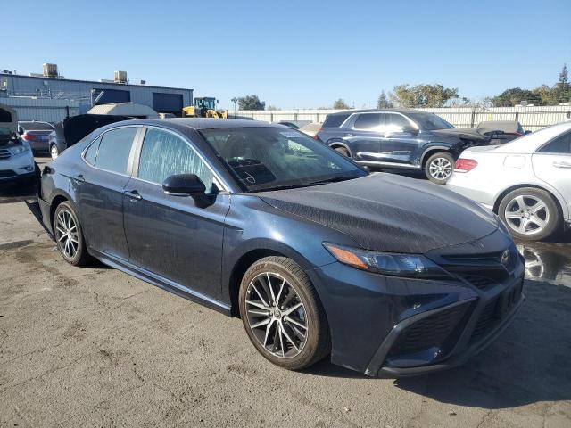 2021 TOYOTA CAMRY SE VIN: 4T1T11AK0MU574575