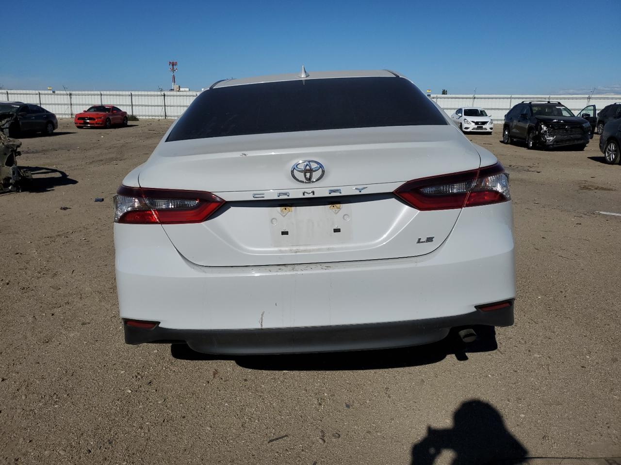 2022 TOYOTA CAMRY LE VIN:4T1C11AK7NU072471