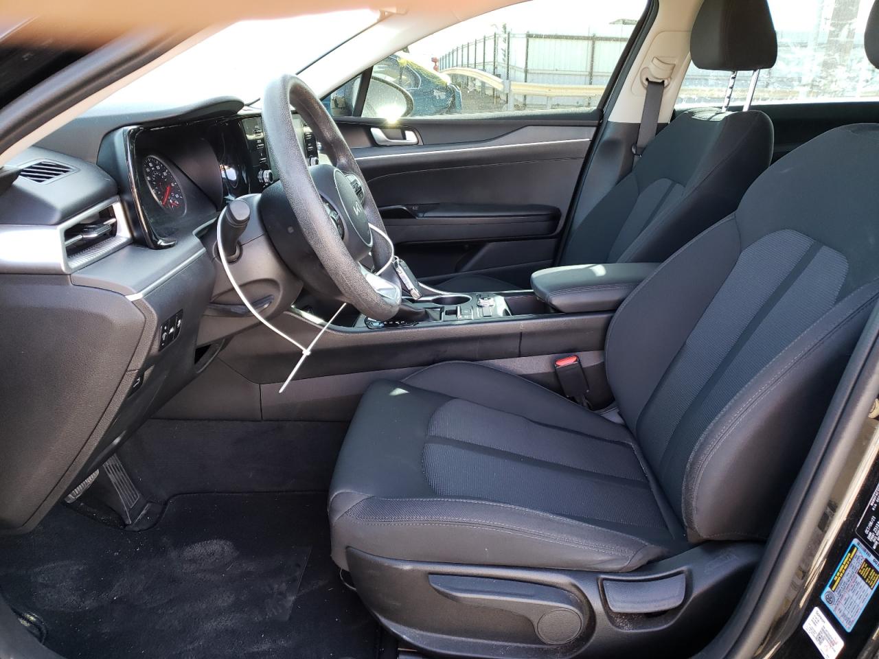 2022 KIA K5 LXS VIN:5XXG14J22NG117295